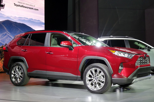 2019 Toyota RAV4, 2018 New York auto show