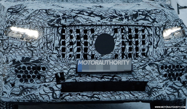 2020 Mercedes-AMG GLS63 spy shots - Image via S. Baldauf/SB-Medien