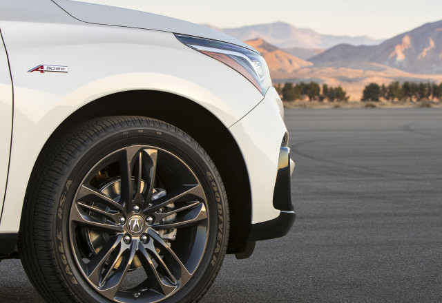 Teaser for 2019 Acura RDX A-Spec debuting at 2018 New York auto show