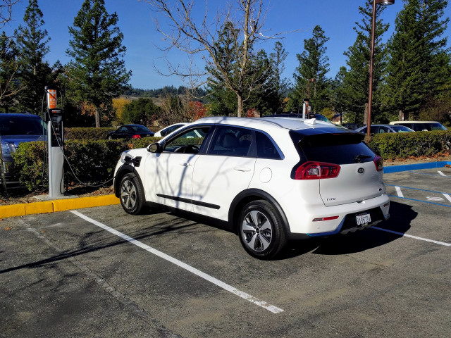 2018 Kia Niro Plug-In Hybrid charging at office park, Santa Cruz, California, Dec 2017 2018 Kia Niro Plug-In Hybrid charging at office park, Santa Cruz, California, Dec 2017