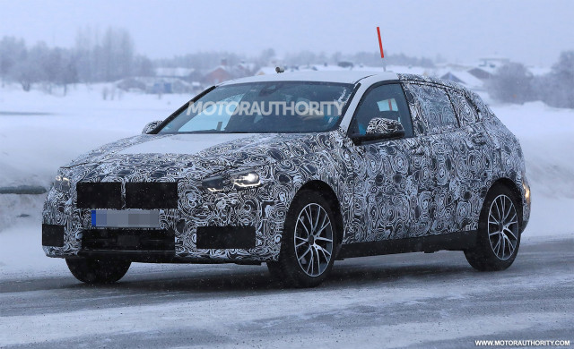 2019 BMW 1-Series Hatchback spy shots - Image via S. Baldauf/SB-Medien