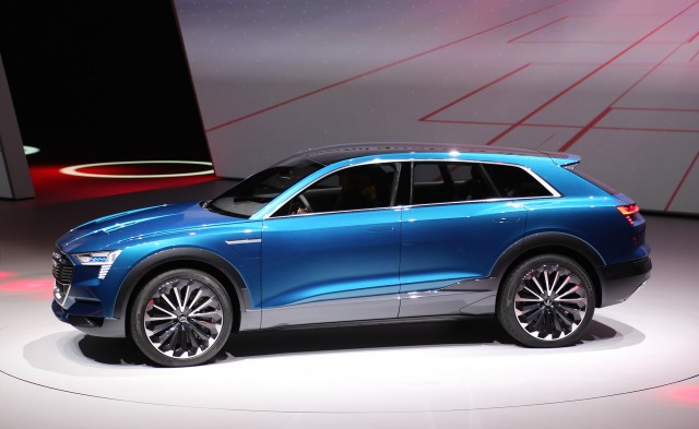 Audi e-tron quattro concept, 2015 Frankfurt Auto Show Audi e-tron quattro concept, 2015 Frankfurt Auto Show