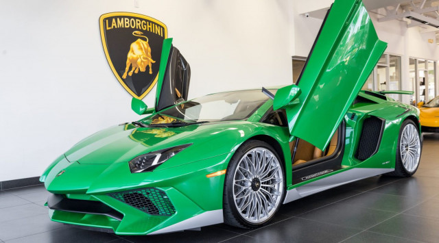 Lamborghini Aventador SV Miura Green