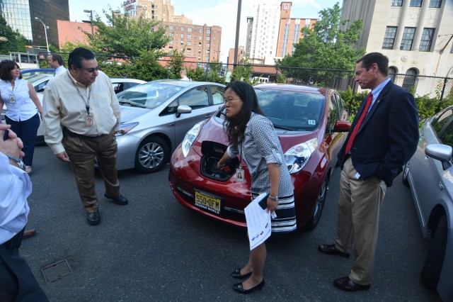 Plug-in electric cars at PSE+G facility in Newark, New Jersey Plug-in electric cars at PSE+G facility in Newark, New Jersey