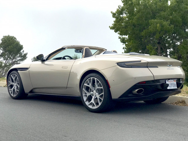 2018 Aston Martin DB11 Volante