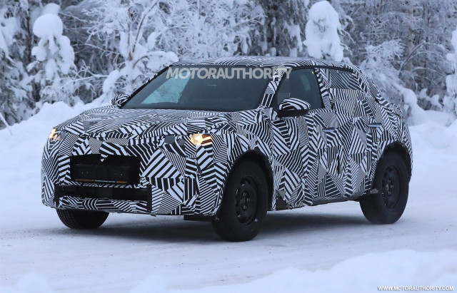 2019 DS 3 Crossback spy shots - Image via S. Baldauf/SB-Medien 2019 DS 3 Crossback spy shots - Image via S. Baldauf/SB-Medien