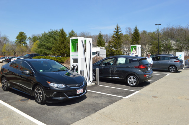 Electrify America 350 kw chargers at Home Depot in Chicopee, Mass.