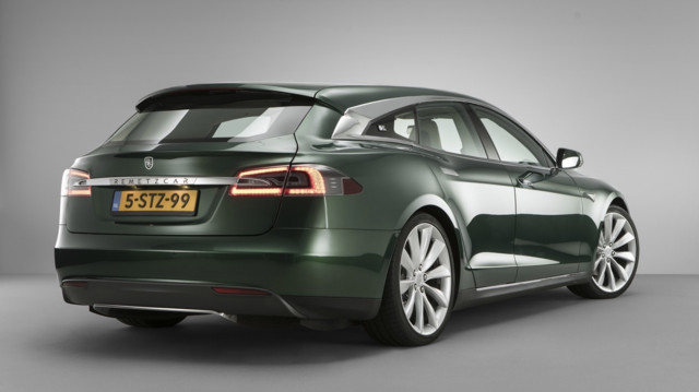 RemetzCar Tesla Model S shooting brake