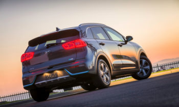 Kia Niro crash test, first Tesla Model 3 Performance AWD, and falling battery prices: Today's Car News