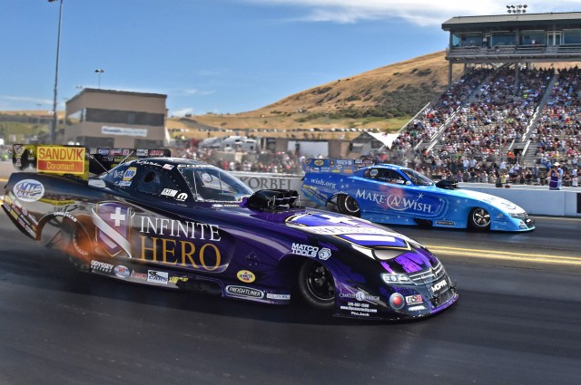 Jack Beckman and the Infinite Hero Dodge Charger at the 2015 NHRA Sonoma Nationals
