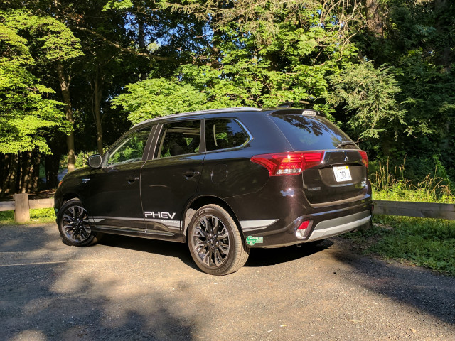 2018 Mitsubishi Outlander PHEV