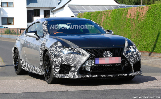 2019 Lexus RC F GT spy shots - Image via S. Baldauf/SB-Medien