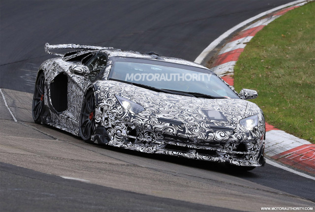 2020 Lamborghini Aventador SVJ spy shots - Image via S. Baldauf/SB-Medien