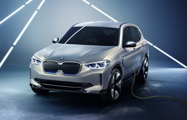 BMW Concept iX3