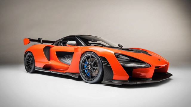 McLaren Senna 1:8 scale model by Amalgam