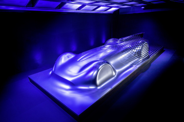 Mercedes Aesthetics Progessive Luxury sculpture