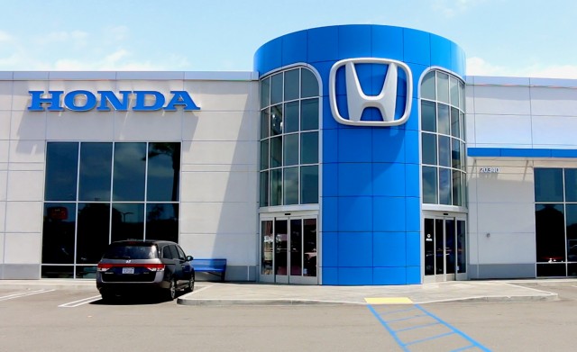 Scott Robinson Honda dealership, Torrance, California