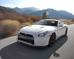 2013 Nissan GT-R Black Edition: World’s Greatest Super Car Bargain? – Ignition Episode 10