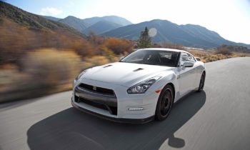 2013 Nissan GT-R Black Edition: World’s Greatest Super Car Bargain? – Ignition Episode 10