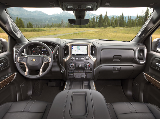 2019 Chevrolet Silverado first drive, Wyoming, August 2018