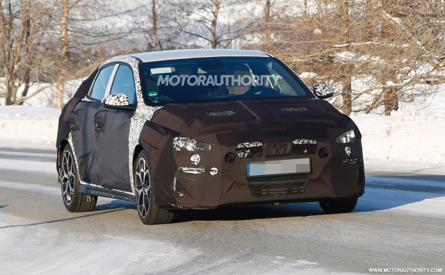 2019 Hyundai i30 Fastback N spy shots - Image via S. Baldauf/SB-Medien