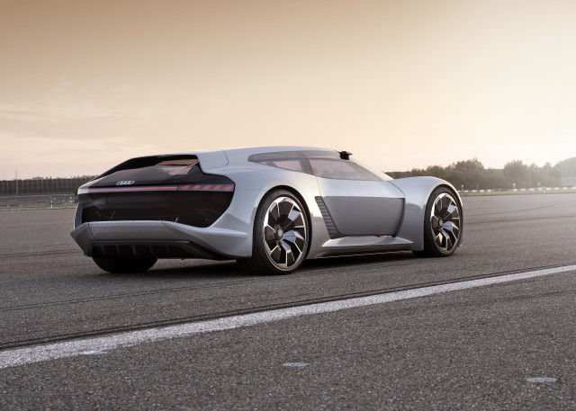 Audi P18 e-tron concept