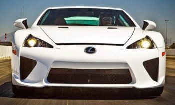 First Test: 2012 Lexus LFA