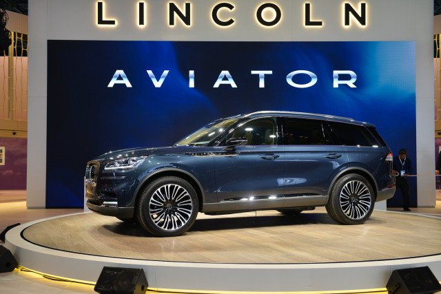 Lincoln Aviator SUV, 2018 New York auto show