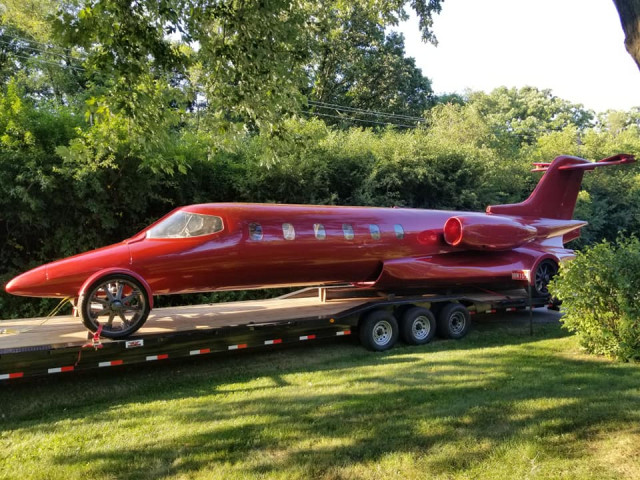 Meet the Limo-Jet