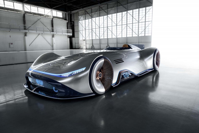 Mercedes' EQ Silver Arrow concept