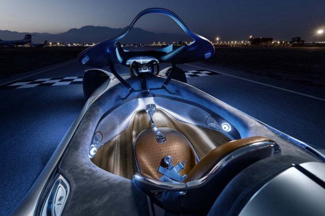 Mercedes' EQ Silver Arrow concept