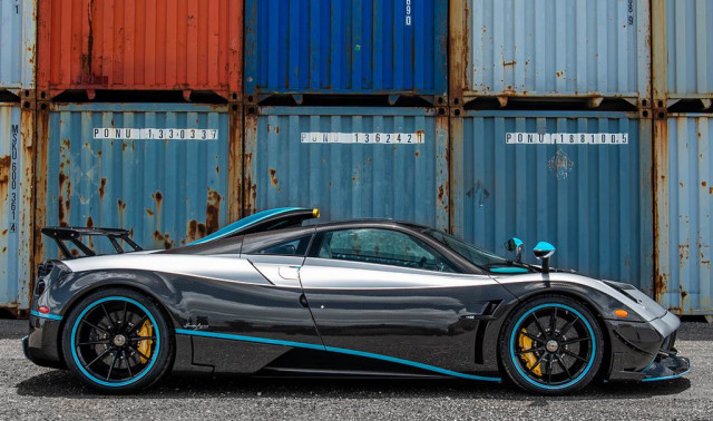 Pagani Huayra L'Ultimo - Image via Prestige Imports Miami
