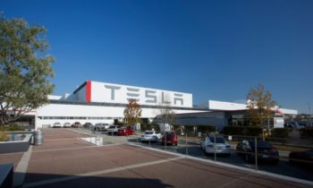 Lots of Teslas spill all over Northern California
