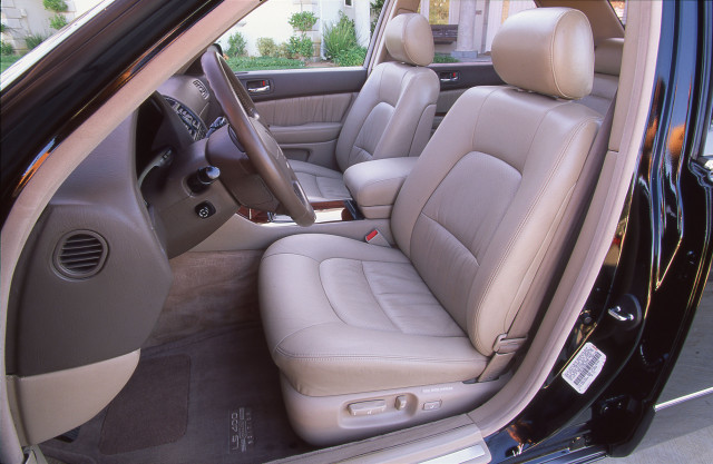 1997 Lexus LS 400