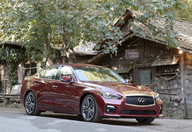 2014 Infiniti Q50 Hybrid Sport