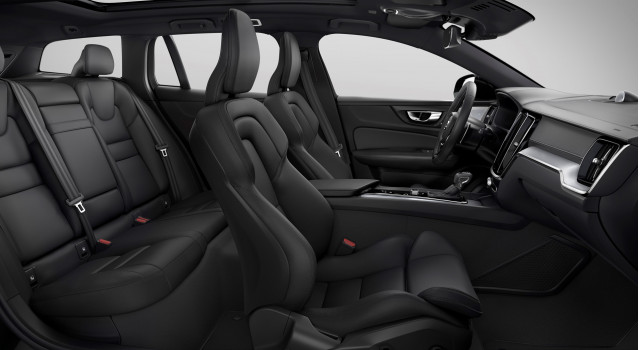 2019 Volvo V60 R-Design