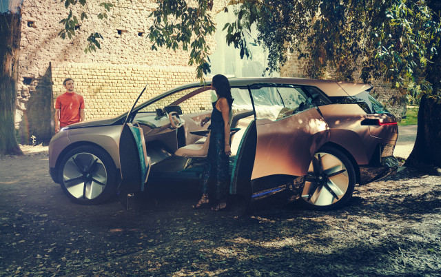 BMW Vision iNext concept