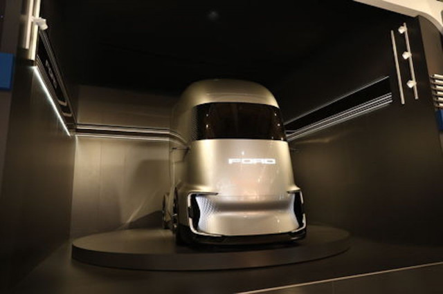 Ford Trucks F-Vision Future Truck concept