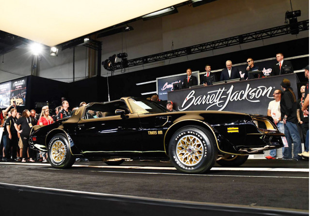 1978 Pontiac Firebird Trans Am “Bandit” recreation