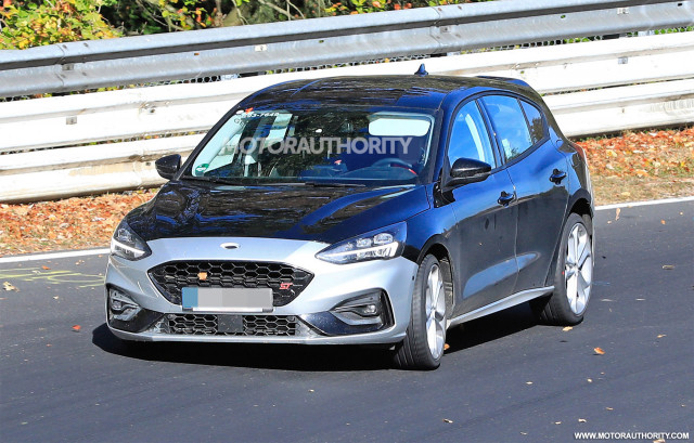 2019 Ford Focus ST spy shots - Image via S. Baldauf/SB-Medien