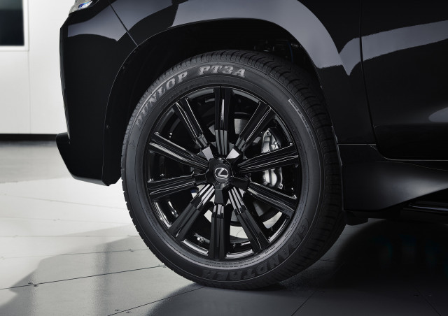 2019 Lexus LX Inspiration Series
