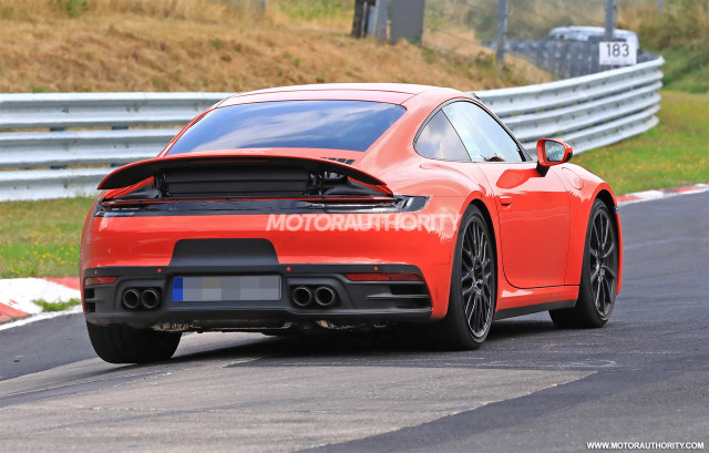 2019 Porsche 911 spy shots - Image via S. Baldauf/SB-Medien