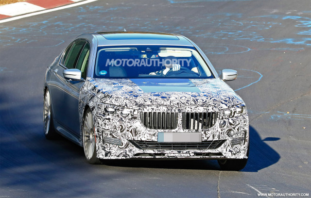 2020 BMW Alpina B7 facelift spy shots - Image via S. Baldauf/SB-Medien