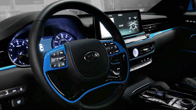 Custom 2019 Kia K900 debuting at 2018 SEMA show