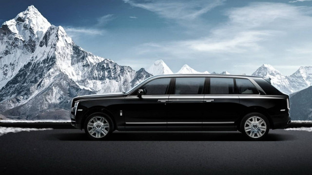 Rolls-Royce Cullinan limo by Klassen