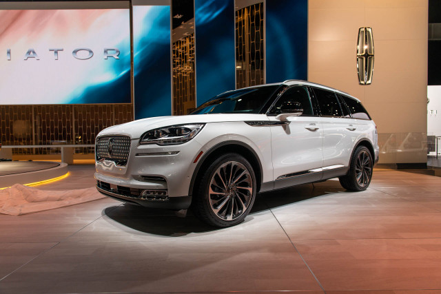 2020 Lincoln Aviator, 2018 LA Auto Show