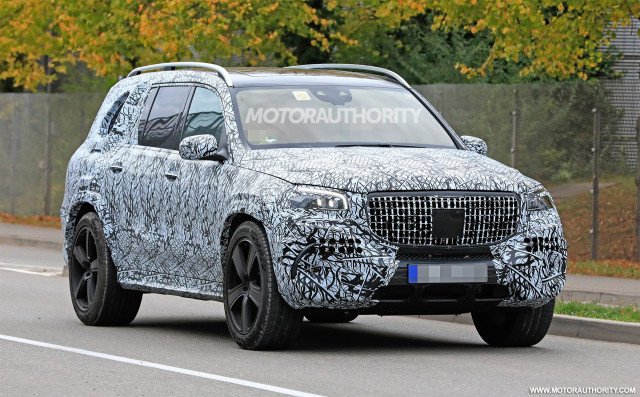 2021 Mercedes-Maybach GLS spy shots - Image via S. Baldauf/SB-Medien