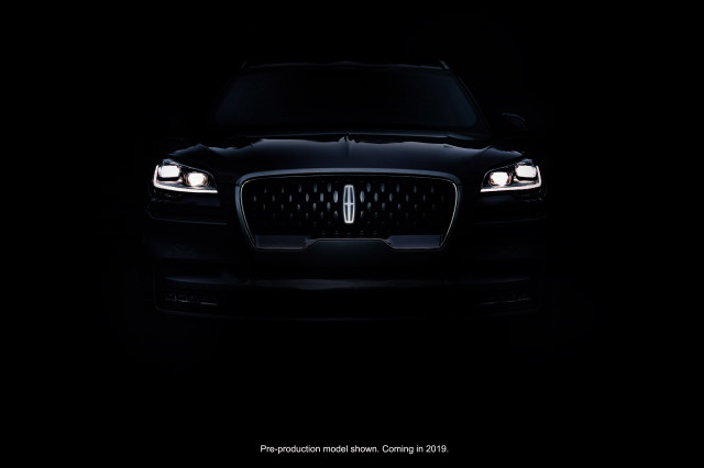 Lincoln Aviator Teaser