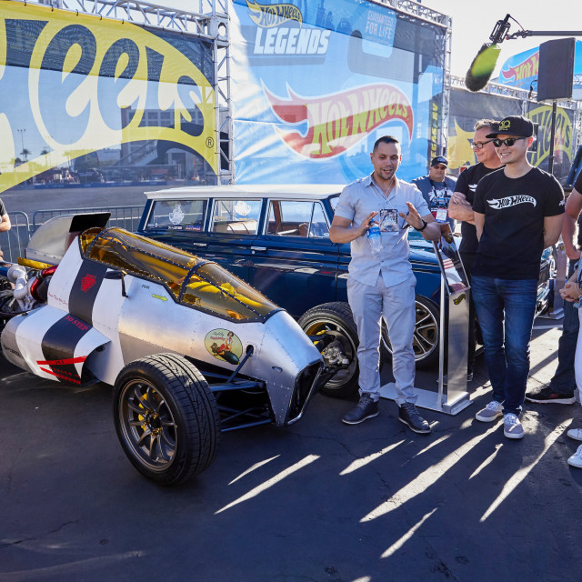 Luis Rodriquez with the Hot Wheels Legends Tour winner, 2JetZ Luis Rodriquez with the Hot Wheels Legends Tour winner, 2JetZ