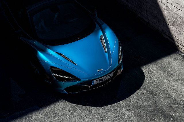 McLaren 720S Spider teaser